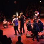 Sul Informação - Trombones, trapézios voadores e trampolins fizeram a festa do novo circo em Monchique
