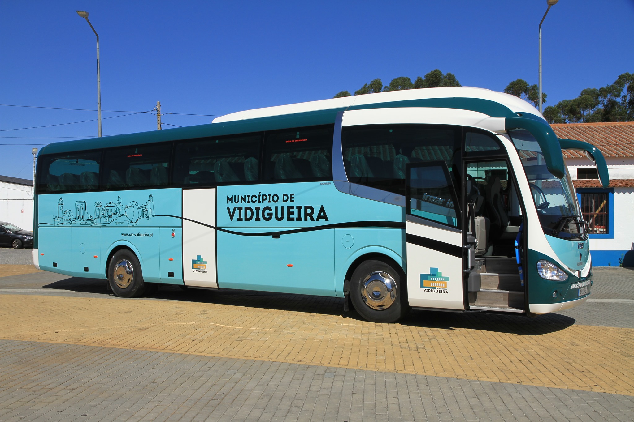 Sul Informação - Câmara de Vidigueira investe mais de 250 mil euros em novo autocarro