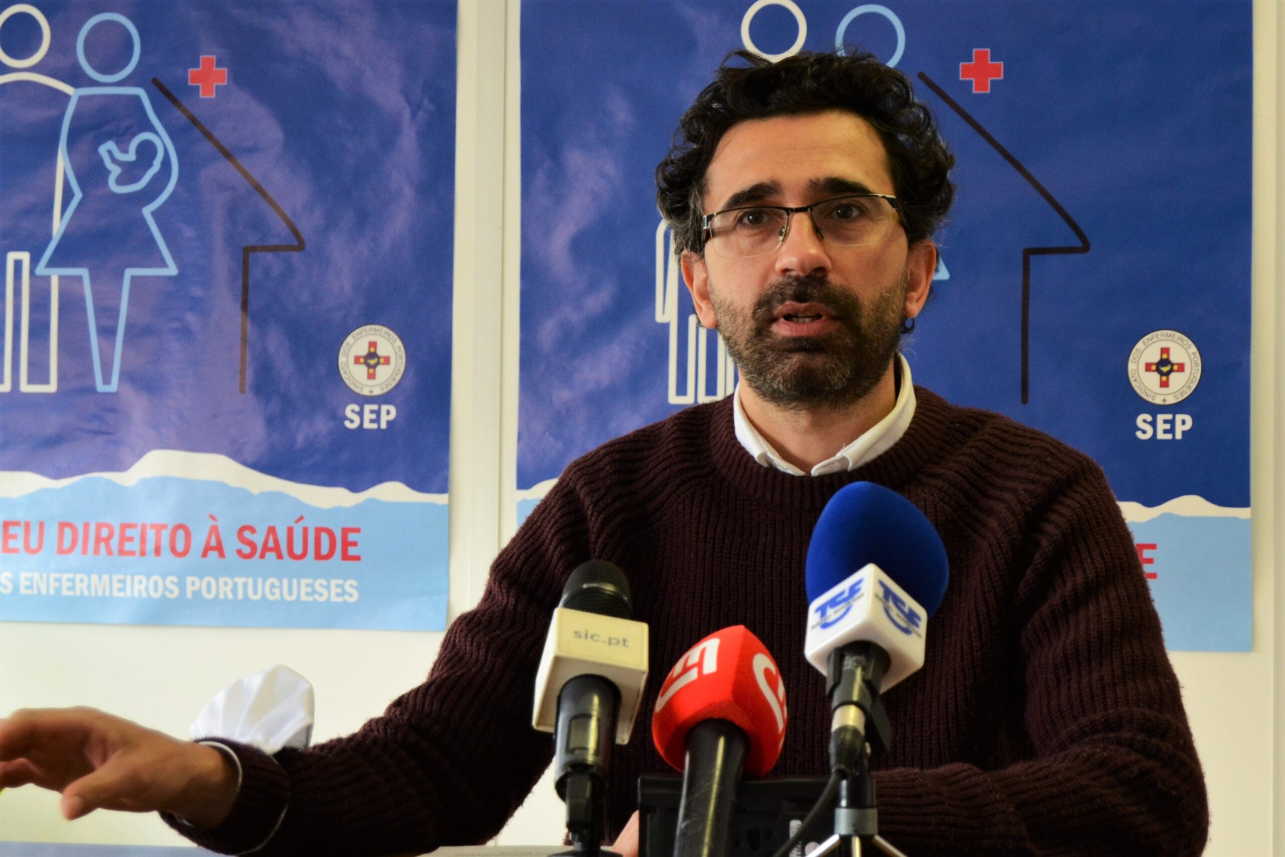 Sul Informação - Enfermeiros do Centro Hospitalar Universitário do Algarve fazem greve a 2 de Fevereiro