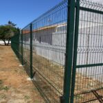 Sul Informação - Obra de reabilitação do muro e do campo de jogos da Escola Básica de Sagres foi concluída