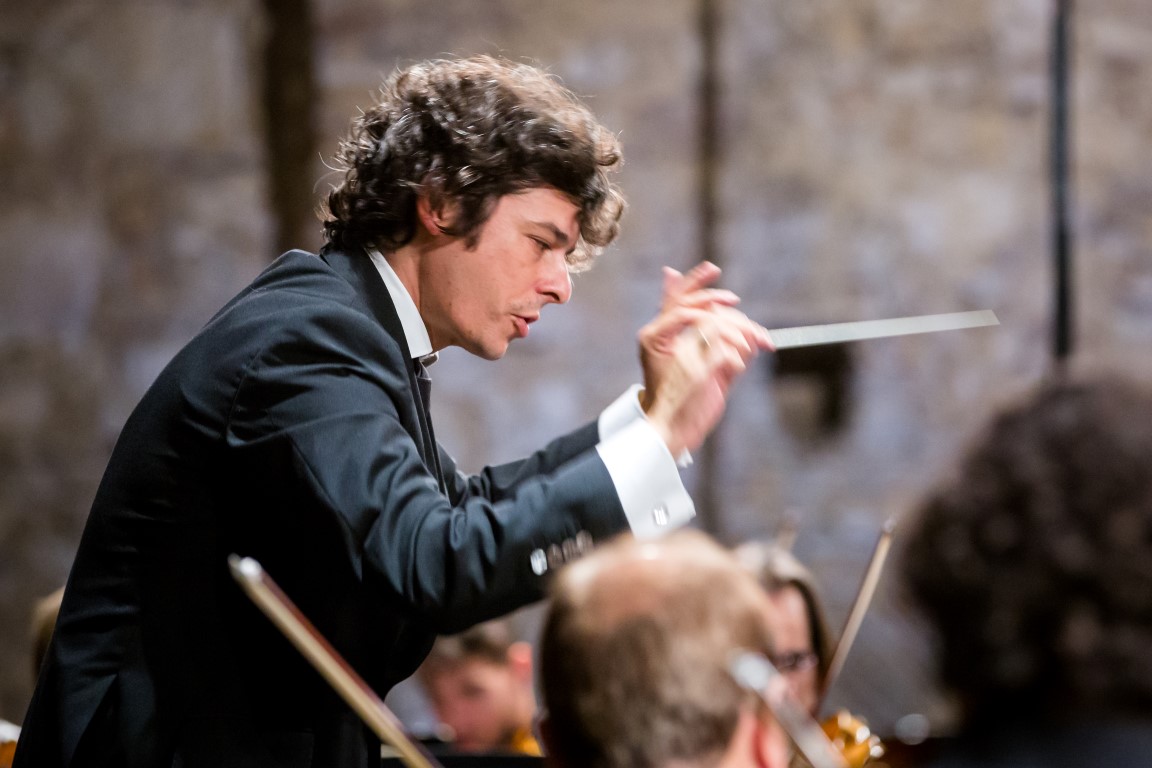 Sul Informação - Compositor Sérgio Azevedo estreia obra em concerto do FIMA em Lagoa