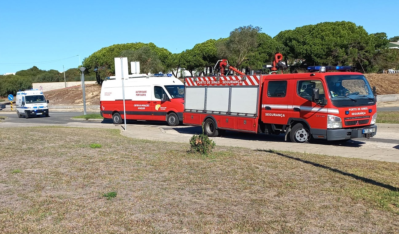 Sul Informação - A Terra também “tremeu” no Porto de Sines, com simulacro de evacuação de dois edifícios