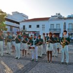 Sul Informação - Exposição ao ar livre convida a perambular pela história da Praça Manuel Teixeira Gomes [fotogaleria]