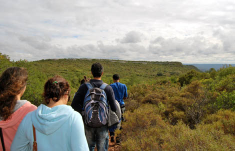 Sul Informação - Birdwatching atraiu jovens estudante de turismo à Rocha da Pena