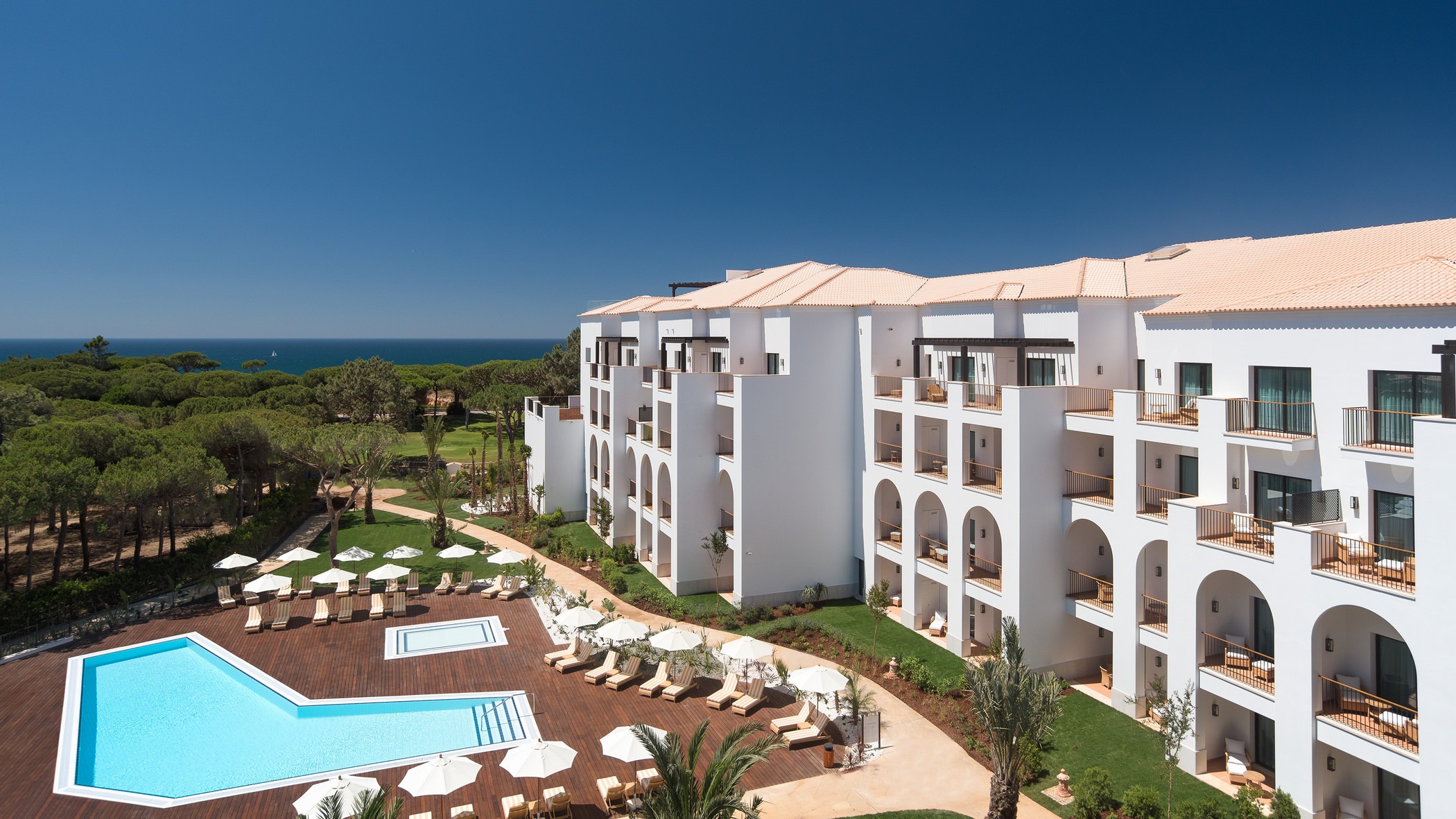Sul Informação - Albufeira: Pine Cliffs Ocean Suites ganhou o «Best New Hotel & Design Construction» europeu