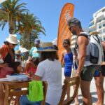 Sul Informação - Pelas praias do Algarve, a mostrar porque se deve usar água «com um pingo de consciência»