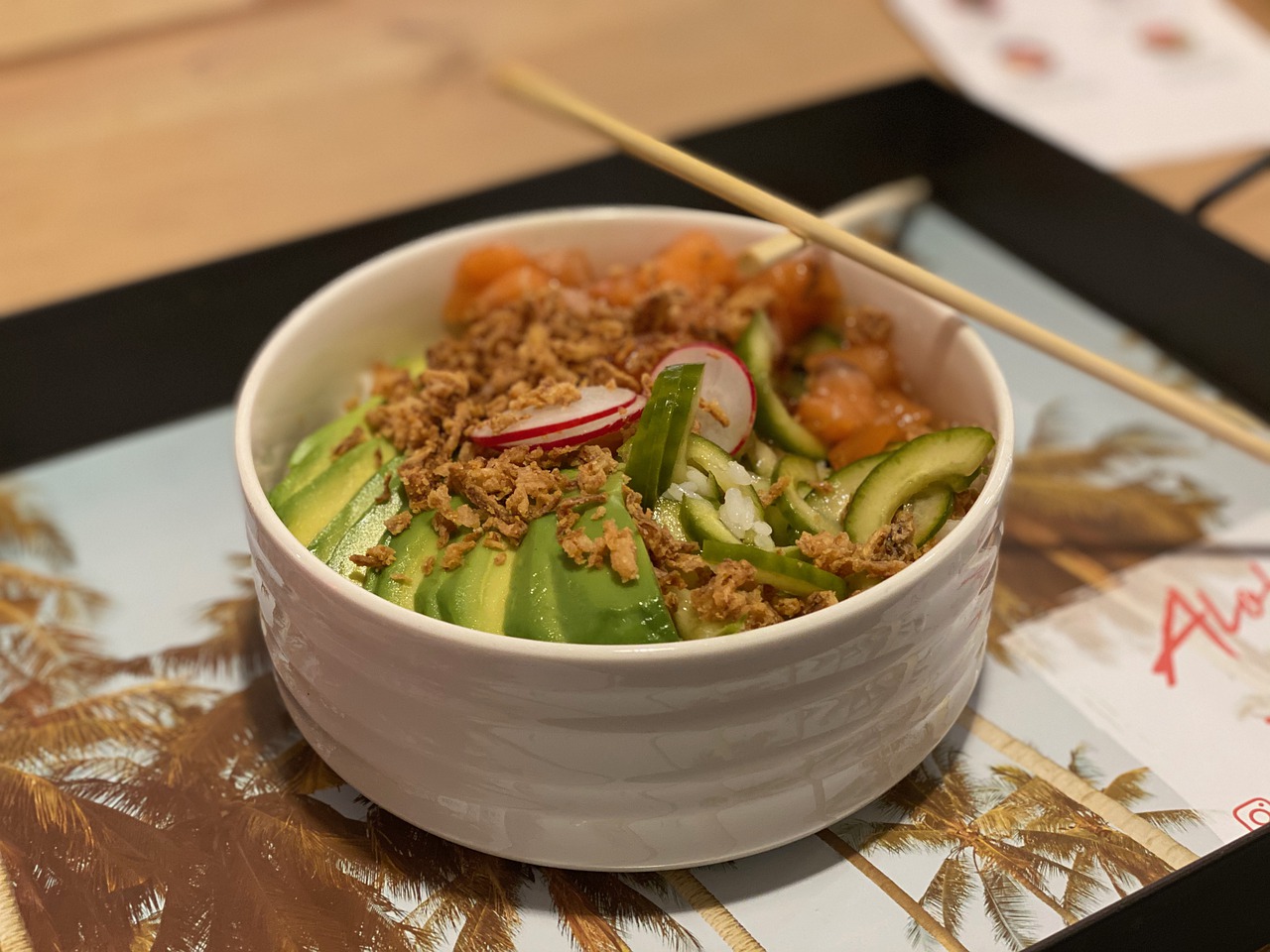 Sul Informação - É fã de poké bowls? Saiba onde pode comer o seu no Algarve