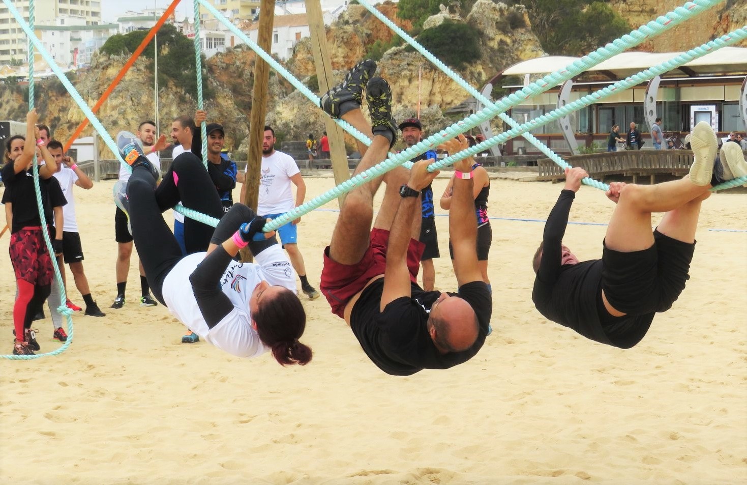 Sul Informação - Police Challenge volta a pôr atletas à prova na Praia da Rocha