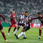 Sul Informação - Portimonense fez pela vida mas ficou-se pelo empate contra o Famalicão