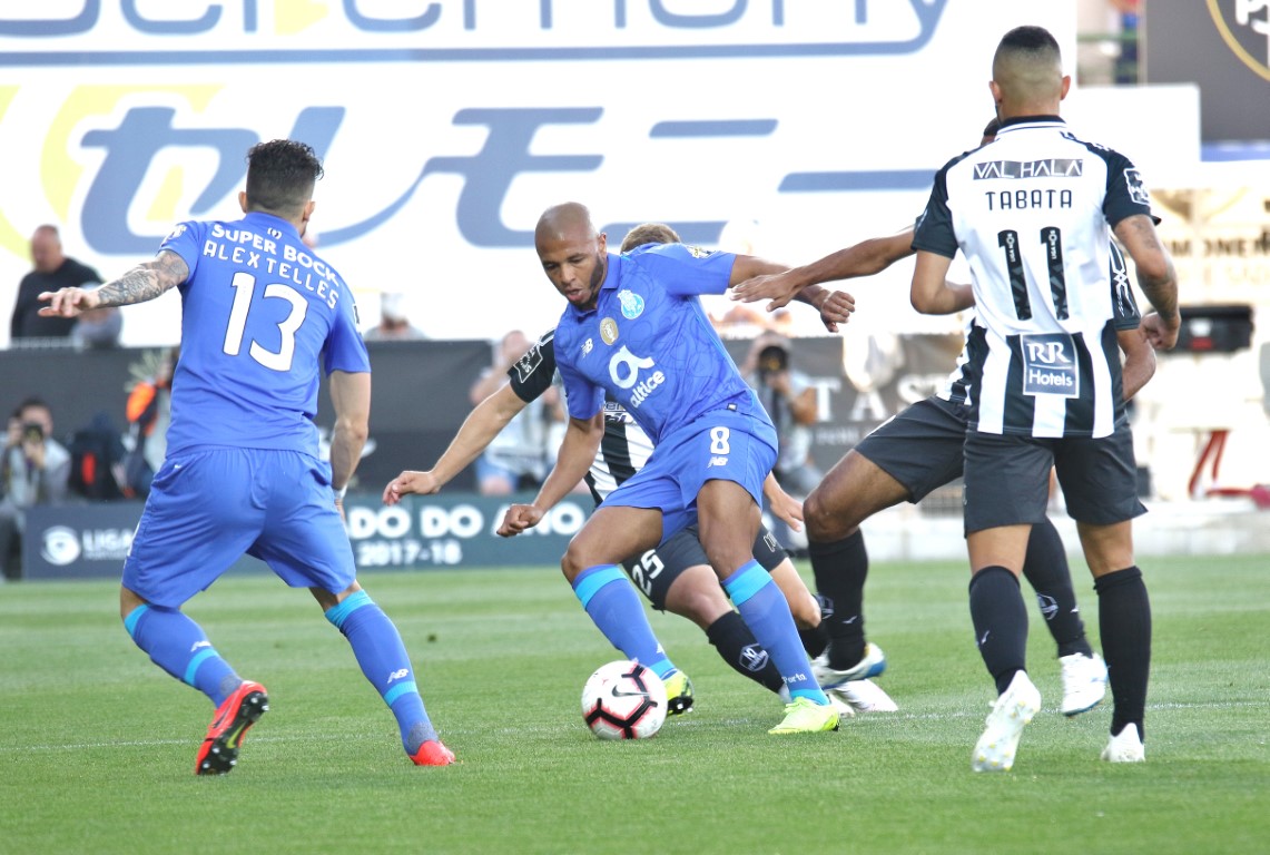 Sul Informação - Porto eficaz derrota Portimonense