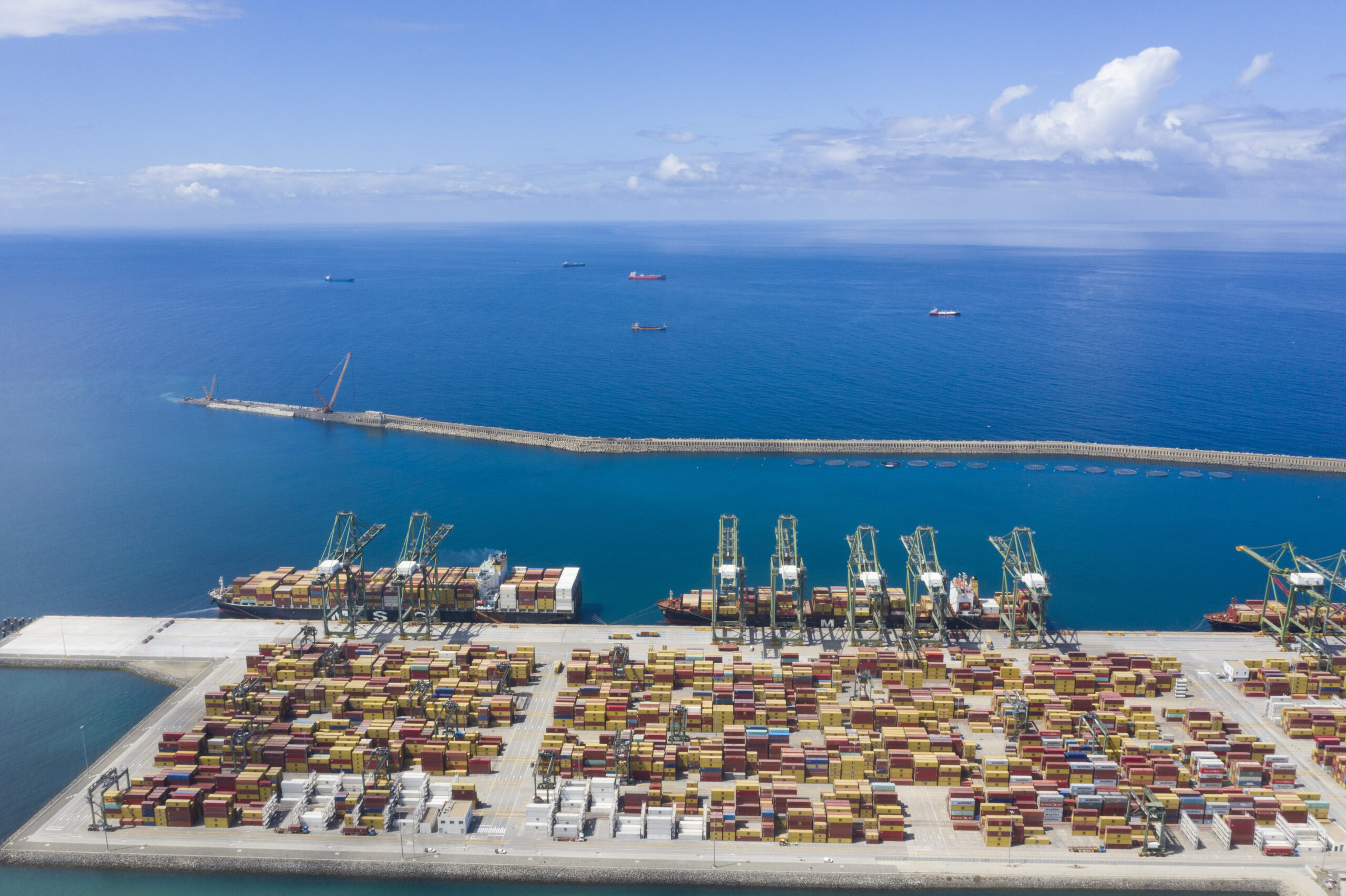 Sul Informação - Porto de Sines sobe três lugares no Top 100 mundial