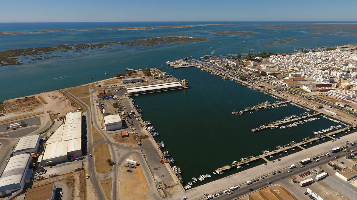 Sul Informação - Docapesca investe 330 mil euros no porto de pesca de Olhão