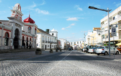 Sul Informação - Finanças impediram Loulé de fazer isenções na Derrama Municipal, garante Seruca Emídio