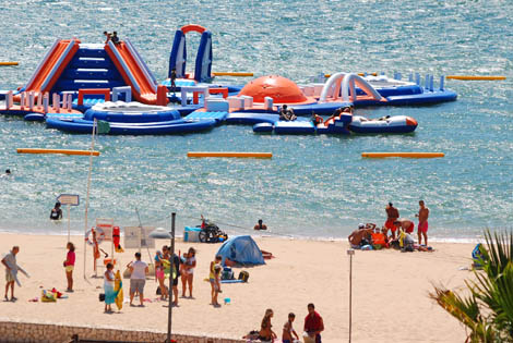 Sul Informação - Águas do Algarve negam responsabilidade sobre poluição da Praia da Marina de Portimão