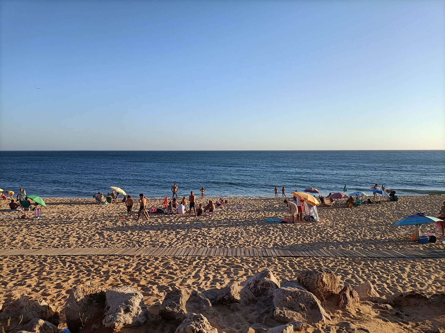 Sul Informação - Praias de Quarteira e Vilamoura com bandeira vermelha devido a avaria em estação elevatória
