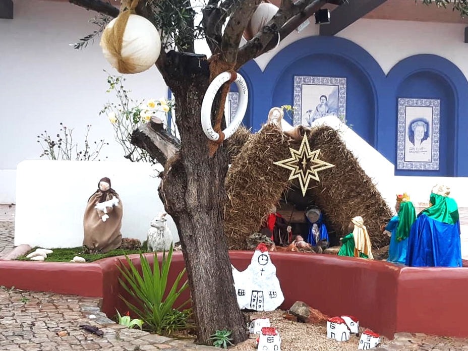 Sul Informação - Presépios de Escola de Querença e do Pátio da Dª Antónia de Benafim vencem concurso