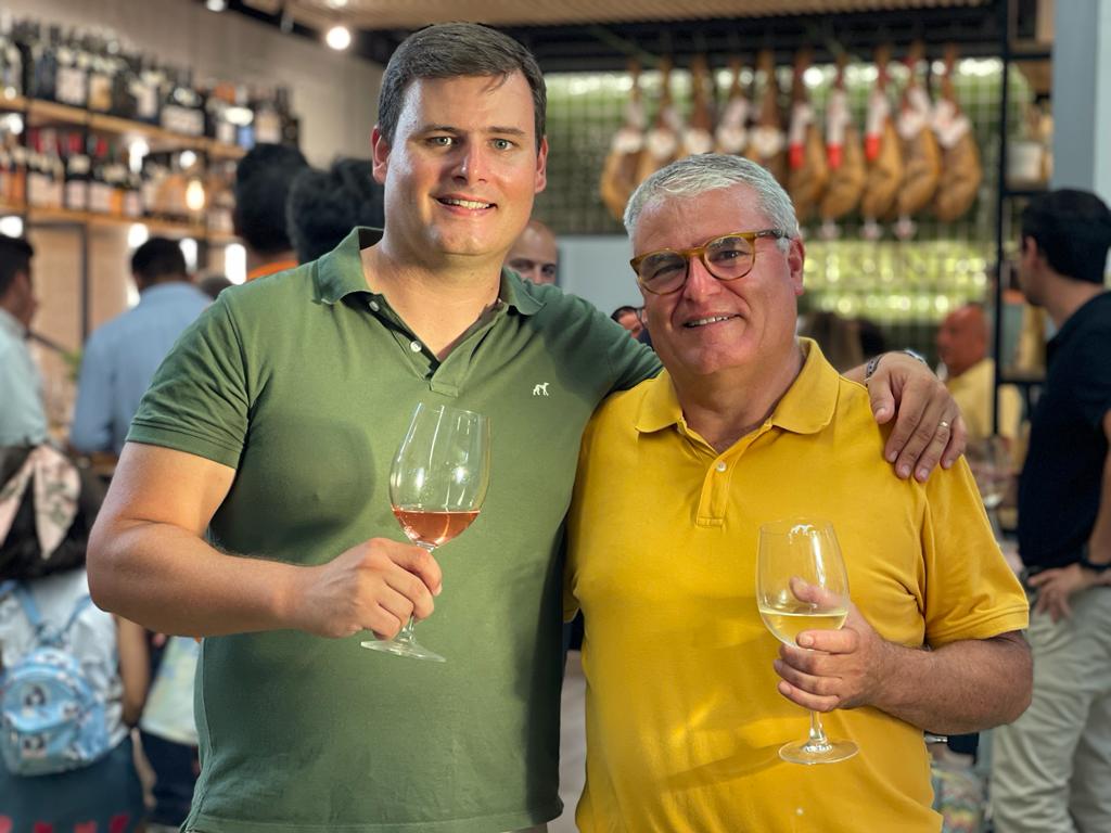 Sul Informação - Presuntaria do Mercado já abriu: «Isto é a minha paixão»
