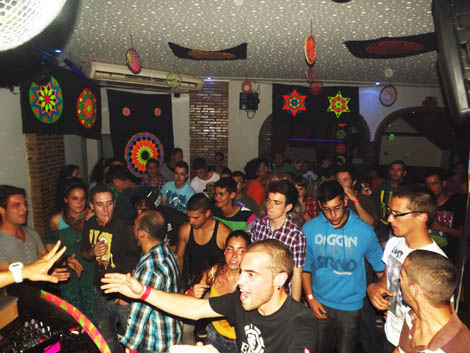 Sul Informação - «Psy Motion» animou noite de Alvor (com fotos)