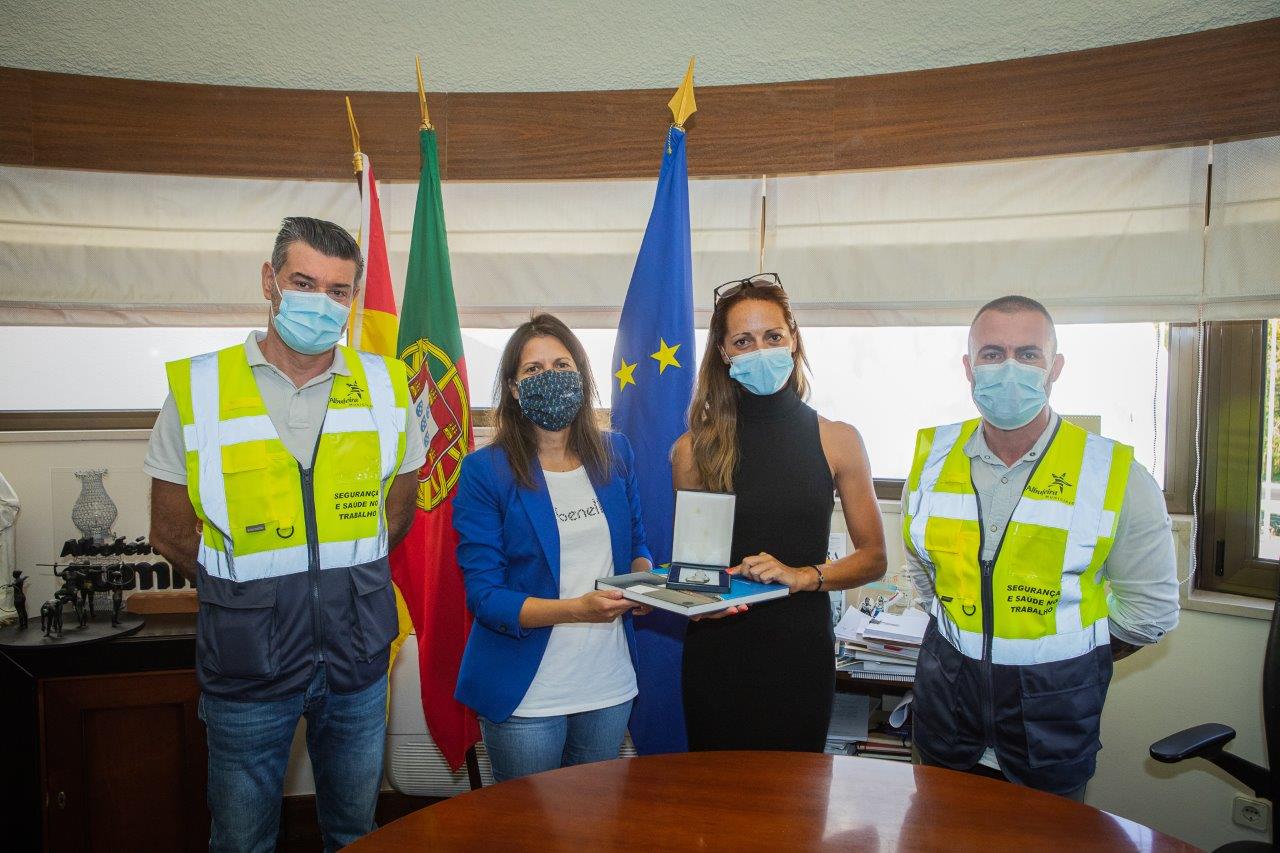 Sul Informação - Albufeira agradece a cidadã que salvou jovem que estava de férias
