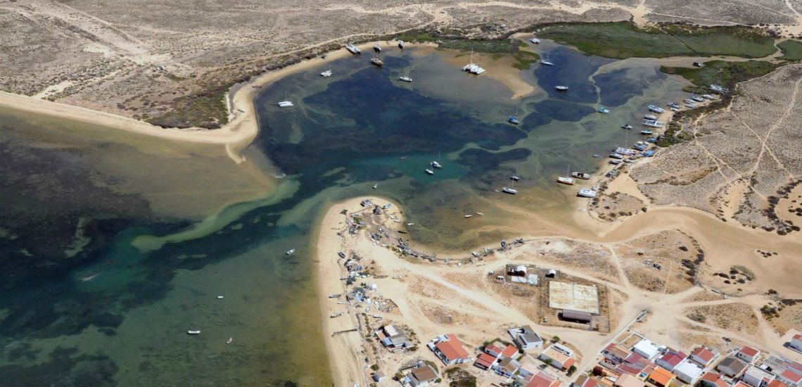 Sul Informação - População da Culatra agradece à Polis limpeza do Recovo da Ilha (com fotos)