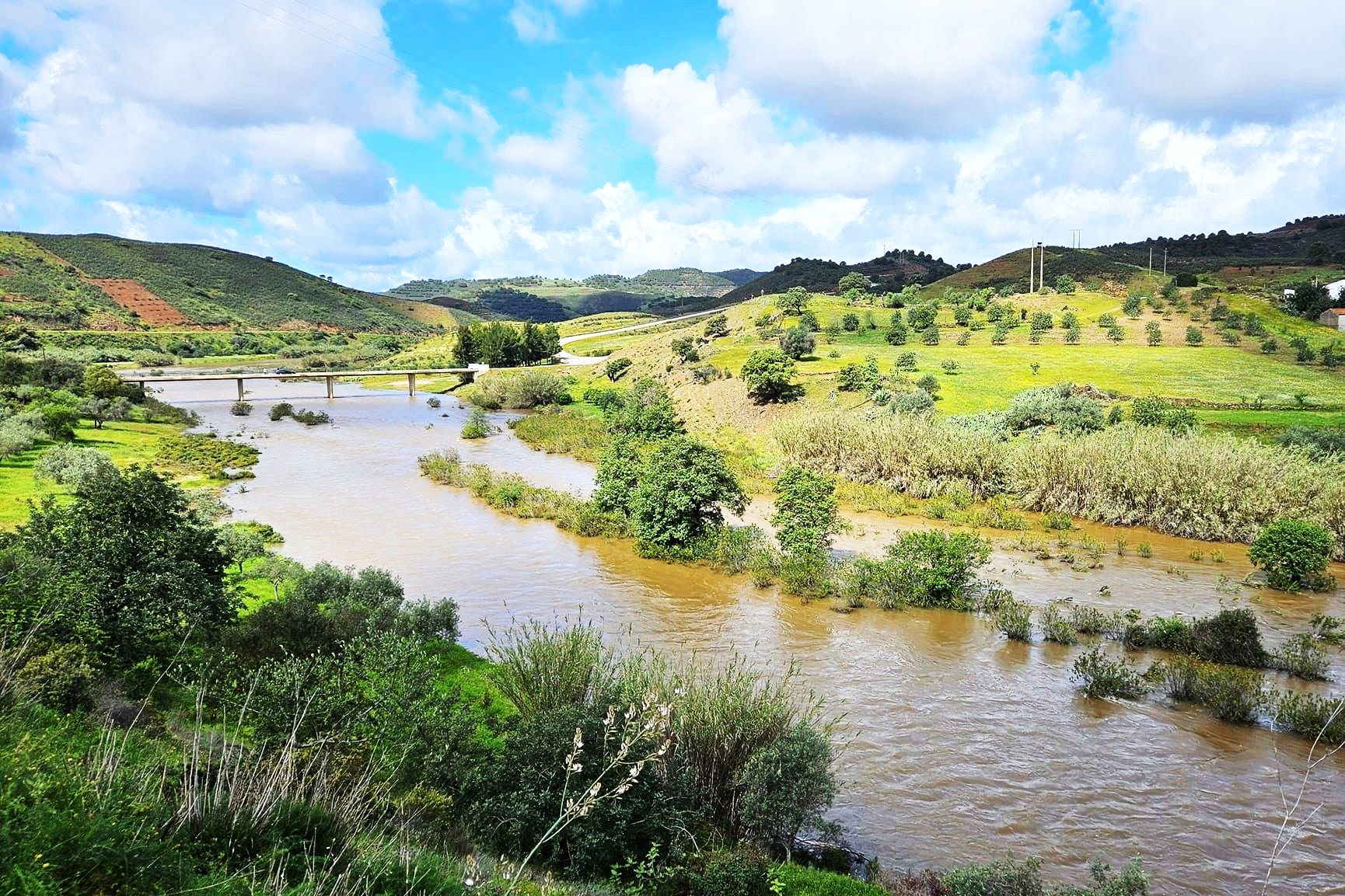 Sul Informação - Águas mil chegaram em Março às barragens do Algarve