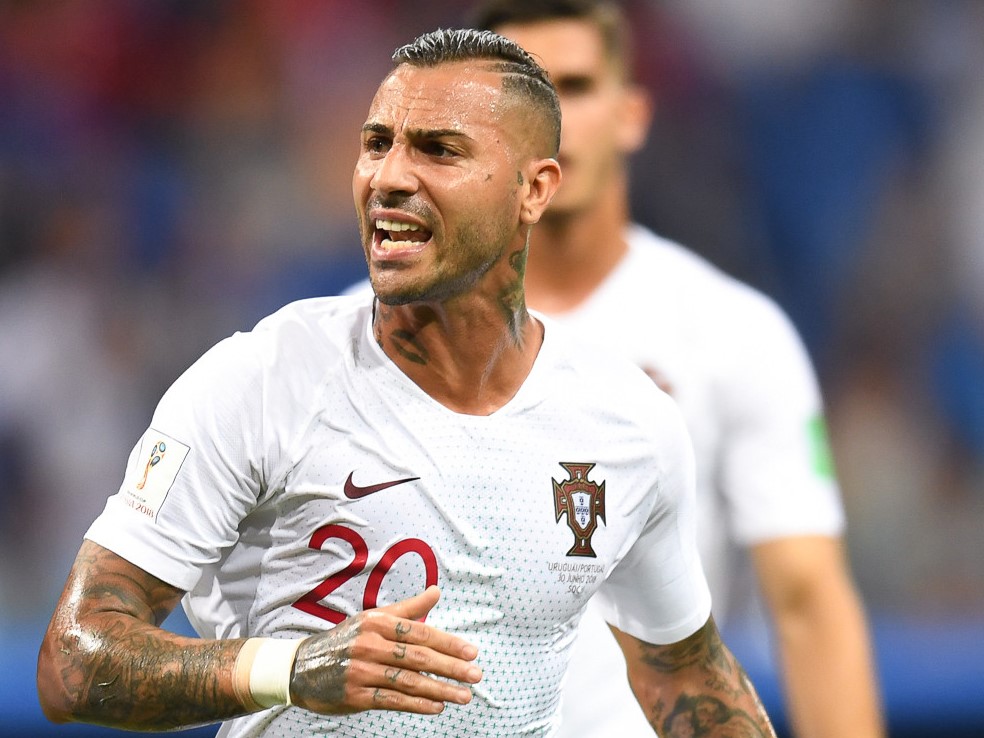 Sul Informação - Jogo solidário junta Quaresma, Costinha, Bruno Alves e Capucho no Estádio Algarve