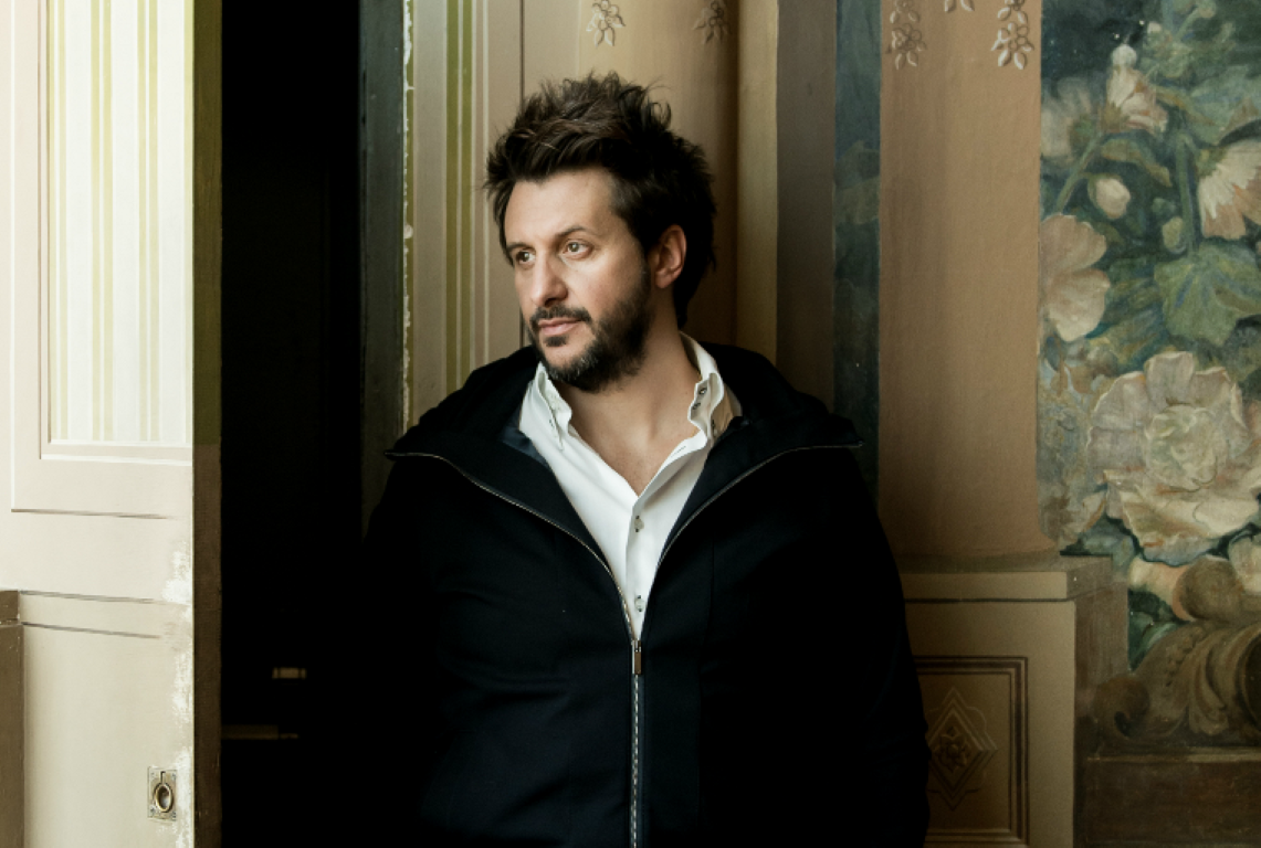 Sul Informação - Rui Massena apresenta disco recordista de vendas no Cine-Teatro Louletano