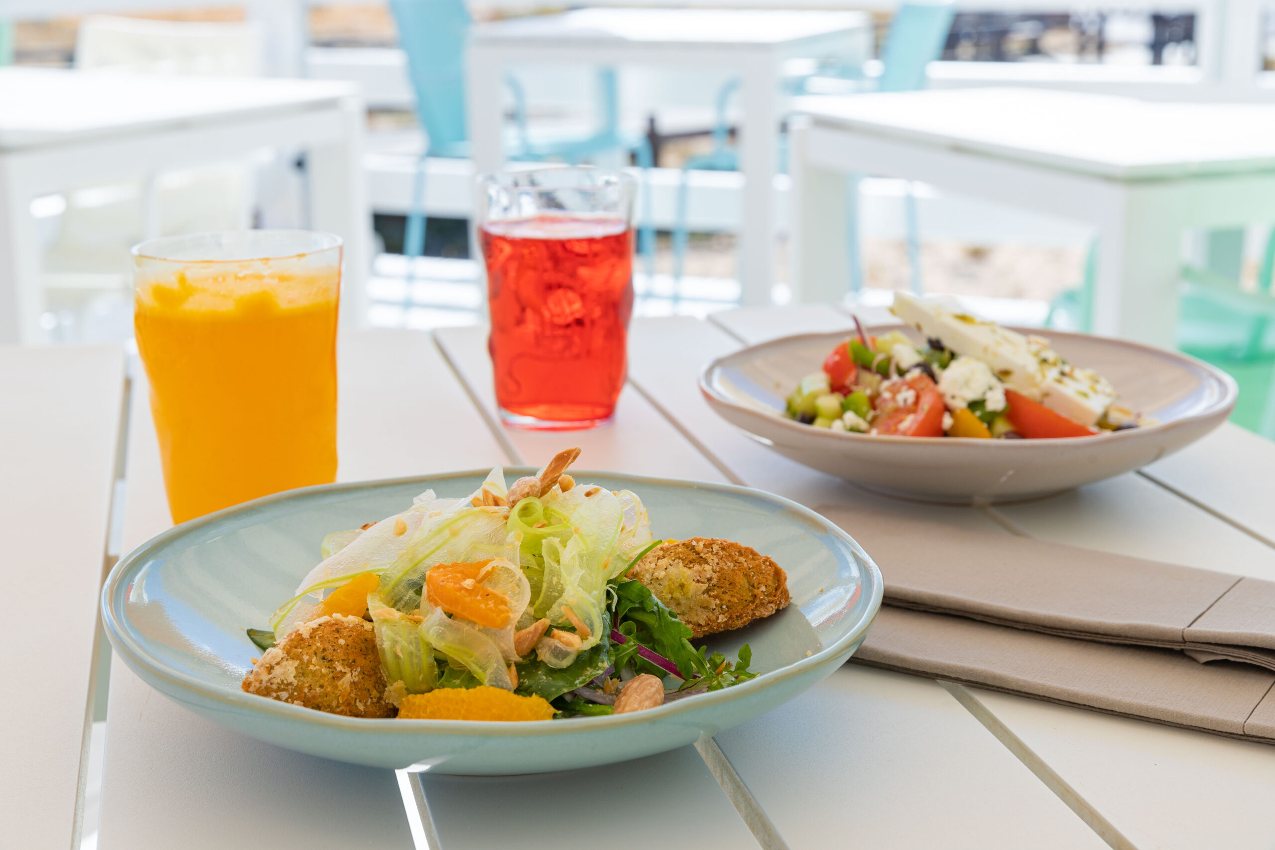 Sul Informação - NANA on the Beach: o novo restaurante de Armação de Pêra com inspiração mediterrânica
