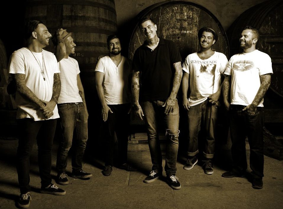 Sul Informação - Sam Alone & The Gravediggers e Vítor Bacalhau vêm mostrar como «Cá se Faz» em Silves