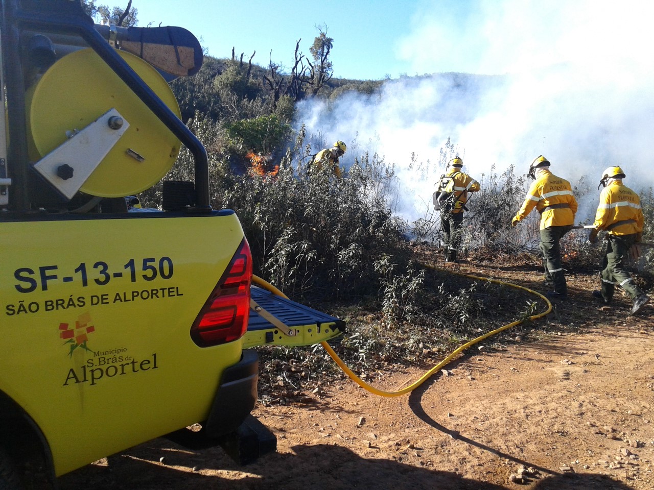 Sul Informação - Curso ensina sapadores florestais de São Brás a ser mais eficazes na extinção de incêncios