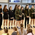 Sul Informação - Seleção feminina de Futebol visitou escola de VRSA