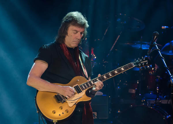 Sul Informação - Ex-Genesis Steve Hackett no Algarve para concerto exclusivo em Portugal