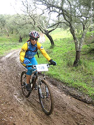 Sul Informação - Teresa Fernandes sagra-se vice-campeã nacional de XCM