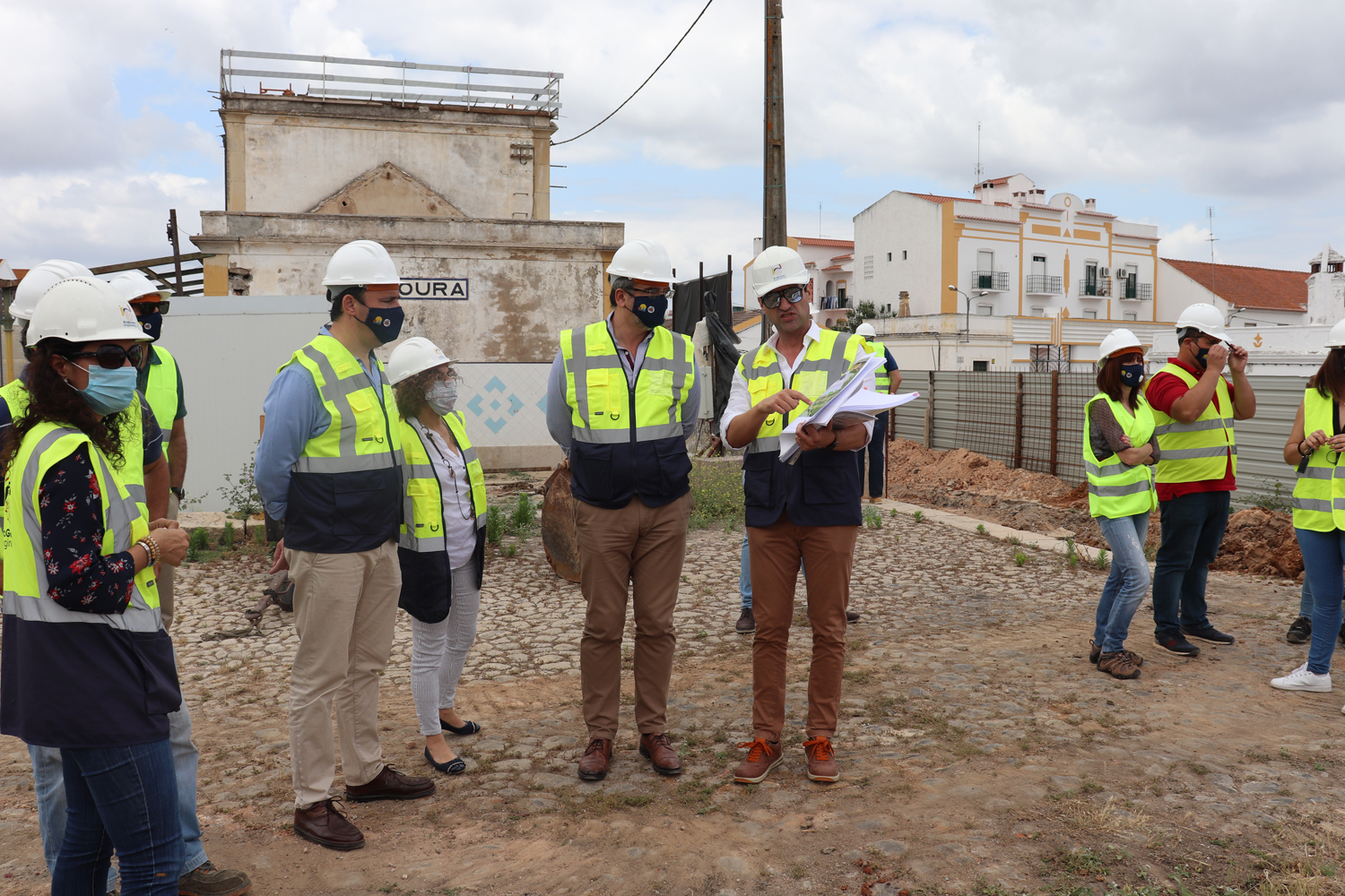 Sul Informação - Executivo da Câmara de Moura visitou obra do futuro Terminal Rodoviário