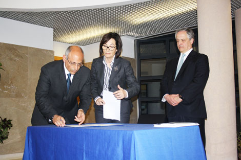 Sul Informação - Membros eleitos do Conselho Geral da Universidade do Algarve já tomaram posse