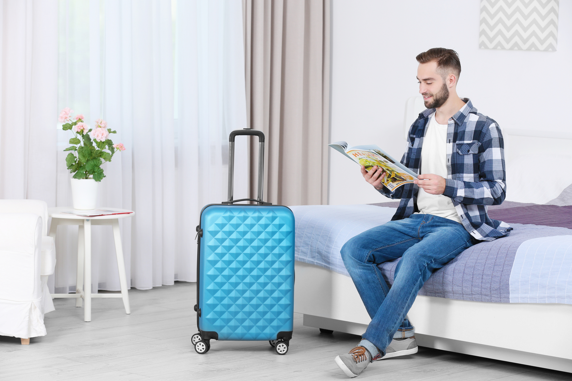 Sul Informação - Viagens de residentes dentro do país representam 85,6% das deslocações no 2.º trimestre