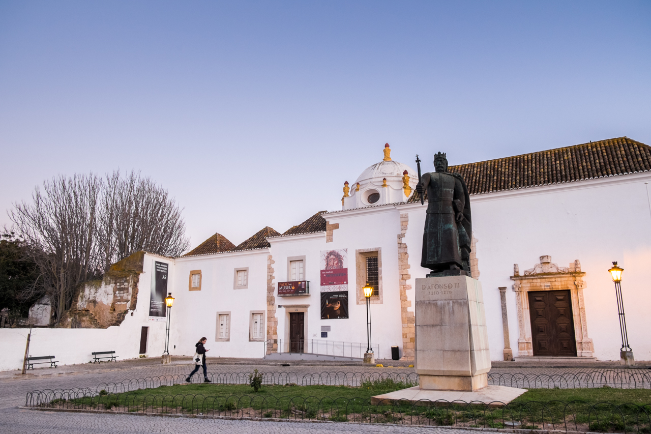 Sul Informação - Jovens nascidos em 2000 vão ter entrada gratuita em museus de Faro