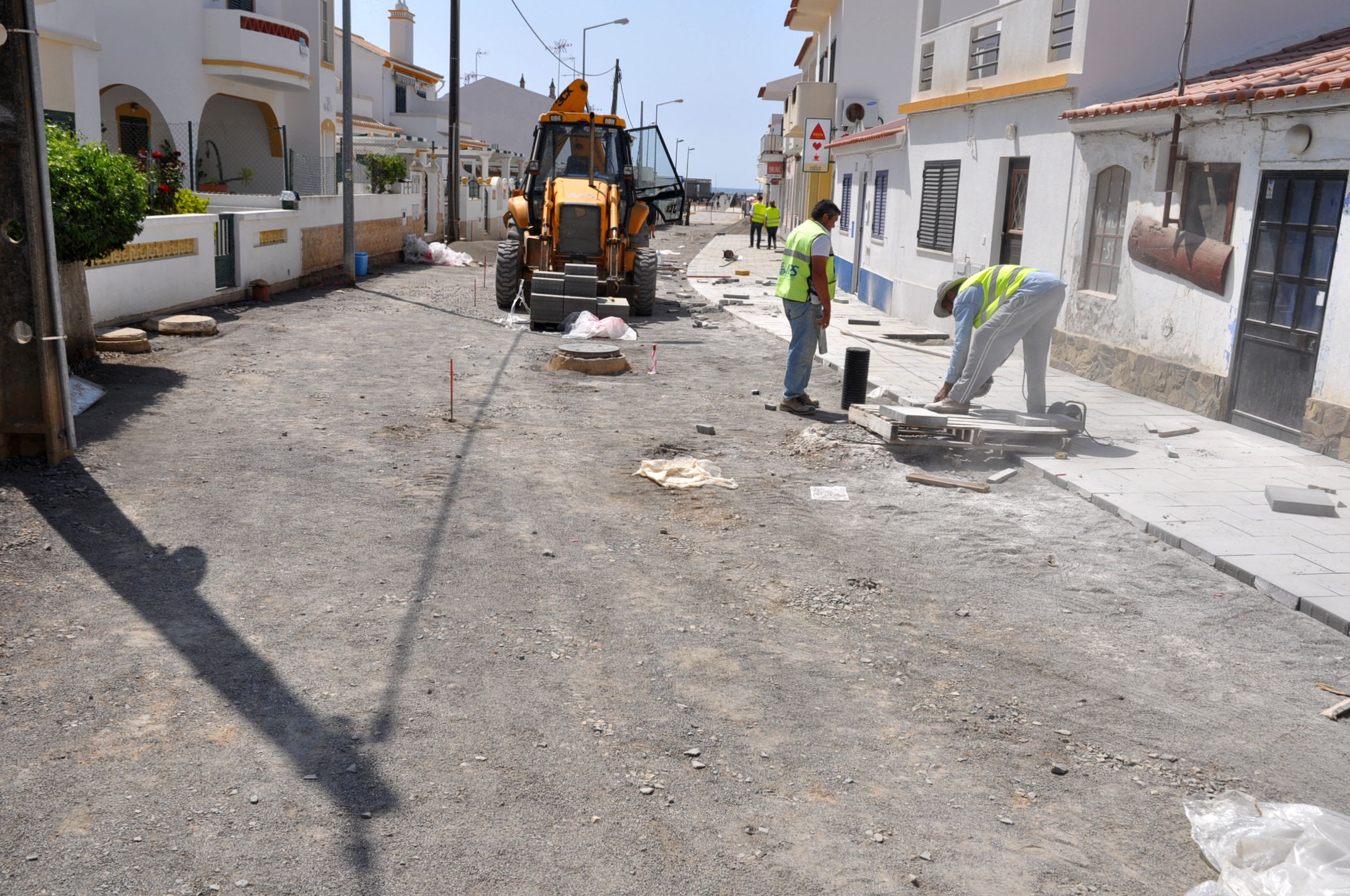Sul Informação - Câmara de VRSA requalifica zona central da praia da Manta Rota