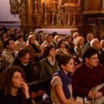 Sul Informação - Fotogaleria: Igreja do Carmo transformou-se em sala de cinema para ver “Aurora”