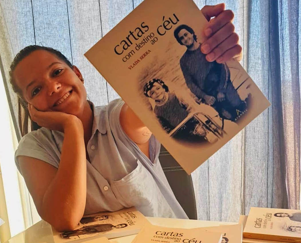 Sul Informação - Portimão: Novo espaço cultural «Palacete 10» acolhe lançamento de livro de jovem autora
