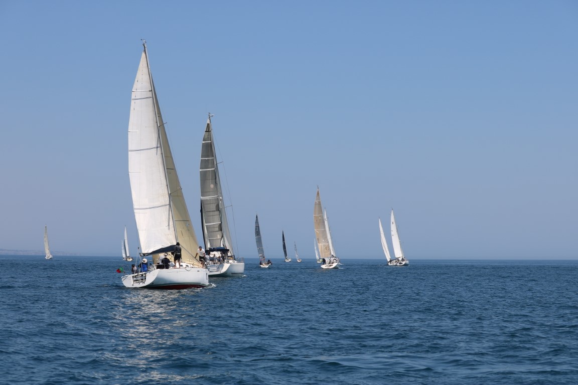 Sul Informação - Já arrancou a 27ª Volta ao Algarve em Vela