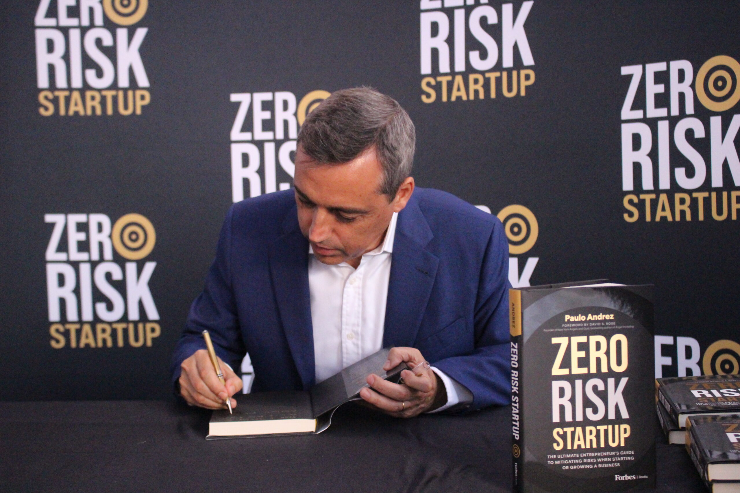 Sul Informação - Paulo Andrez apresenta o best seller “Zero Risk Startup” em Albufeira