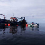Sul Informação - 11 tripulantes de barco de pesca que adornou resgatados a sul da ilha Deserta