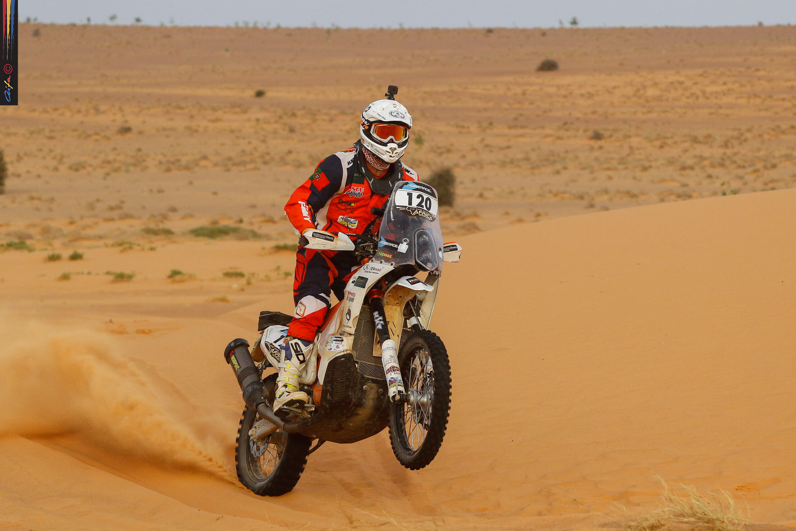 Sul Informação - Piloto da Albufeira Racing Team abandonou 8ª etapa da Africa Eco Race
