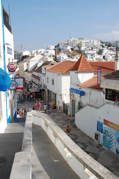 Sul Informação - PJ apanha “solitário de Albufeira” que assaltava raparigas