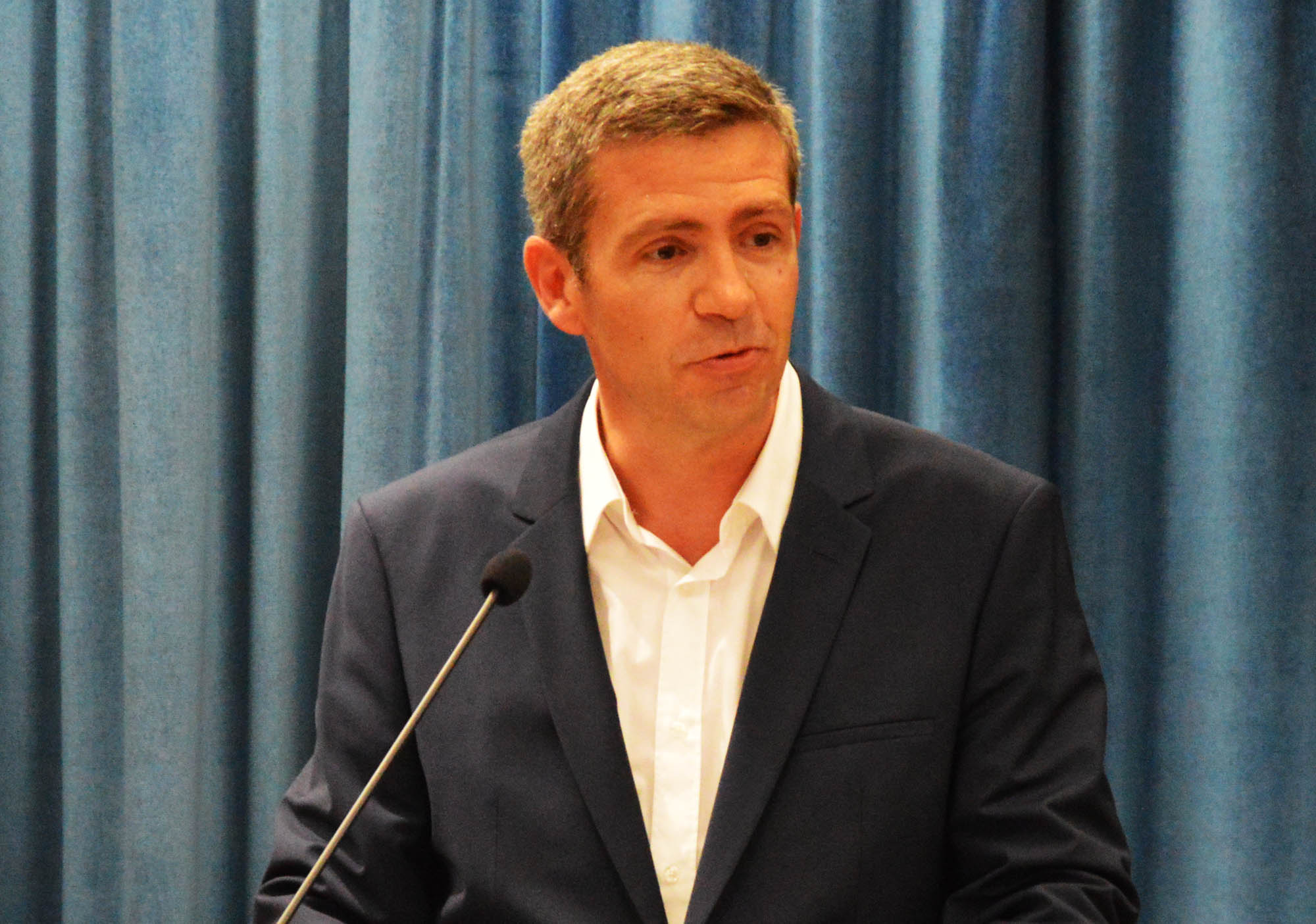 Sul Informação - André Gomes entrega candidatura à RTA, Albufeira, Silves e Faro de fora