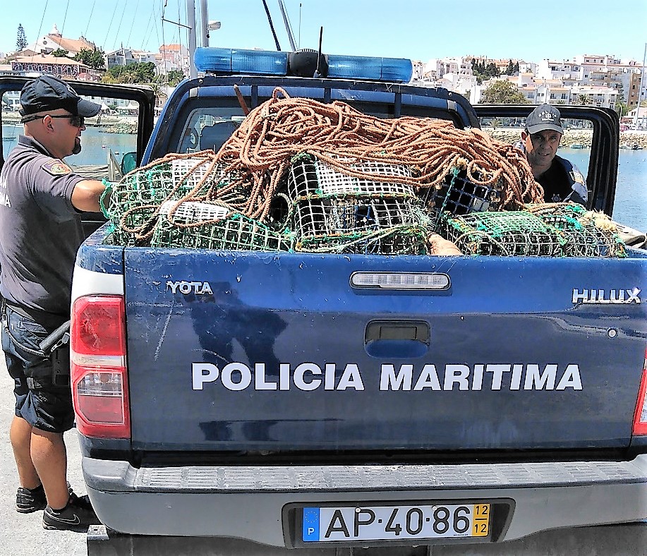 Sul Informação - Polícia Marítima de Lagos apreende 40 armadilhas de pesca ilegais