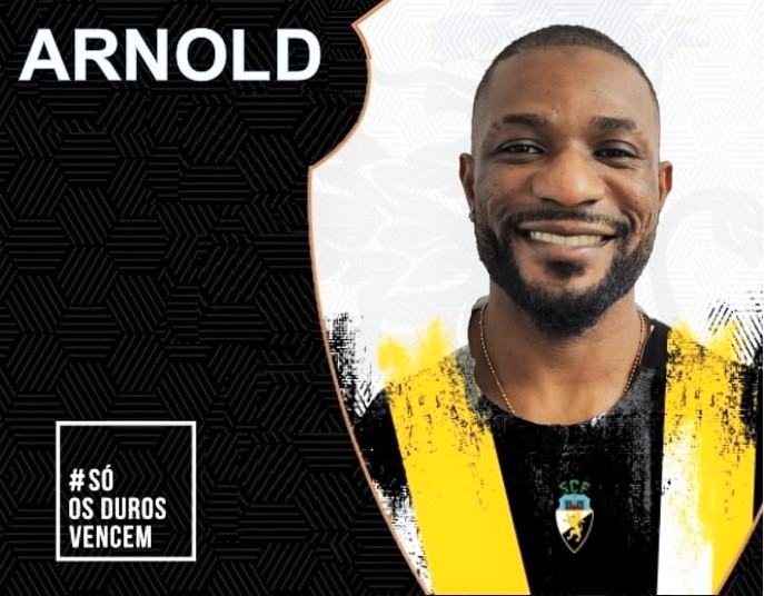Sul Informação - Arnold (ex-Vitória de Setúbal) é reforço do Farense