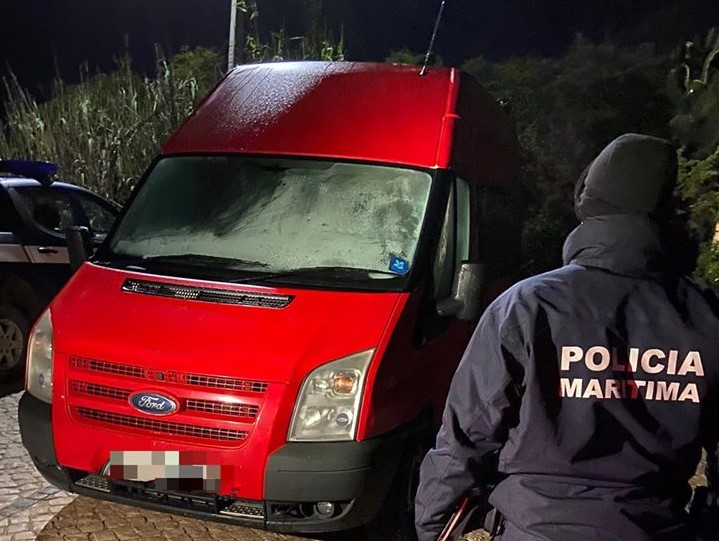 Sul Informação - 17 autocaravanistas multados por campismo selvagem em Lagos