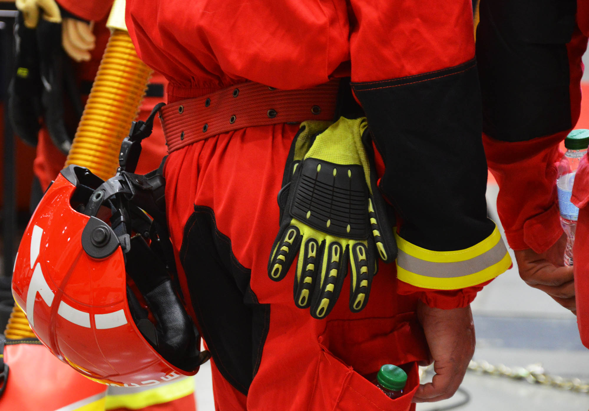 Sul Informação - Proteção Civil alerta para tempo quente e seco e mantém país em alerta amarelo